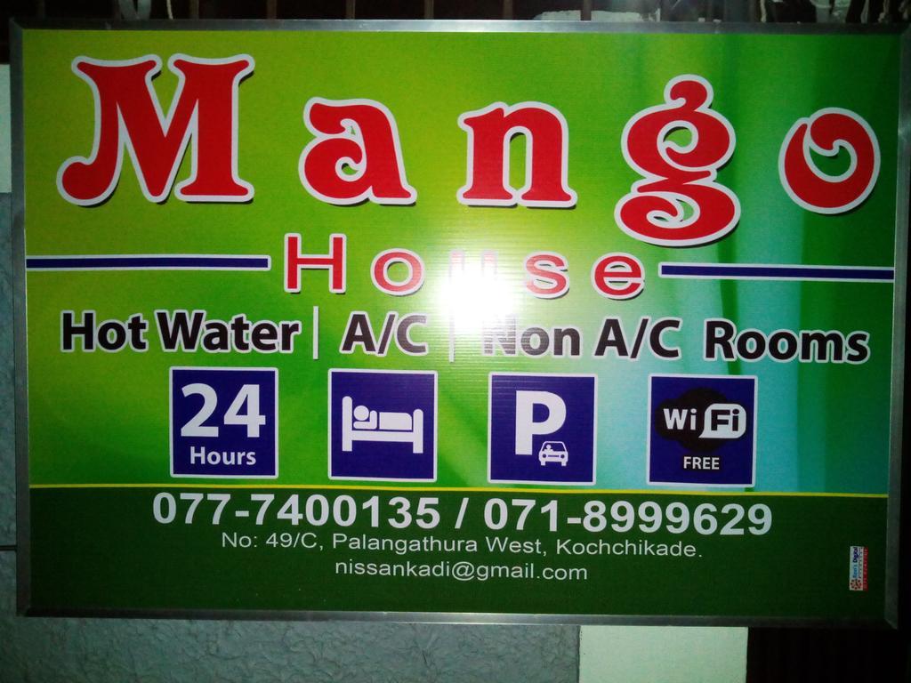 Hotel Yoho Mango House Negombo Esterno foto